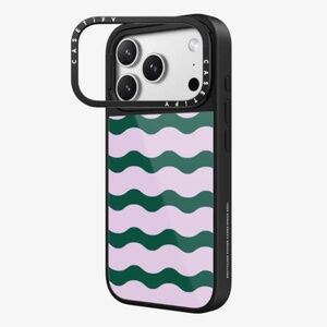 casetify - Lilac And Green Wavy Stripe - iPhone 17 pro